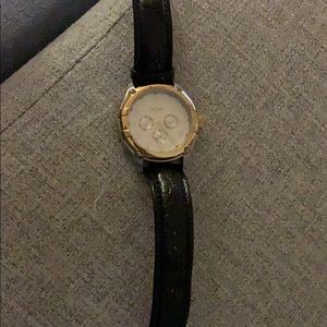 Men’s Invicta Watch. Needs new battery. Beautiful